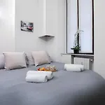 Divi Milano-buenos Aires Flat Lägenhet *