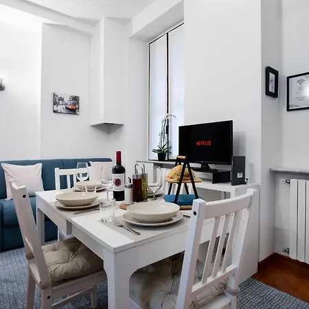 Divi Milano-buenos Aires Flat דירה